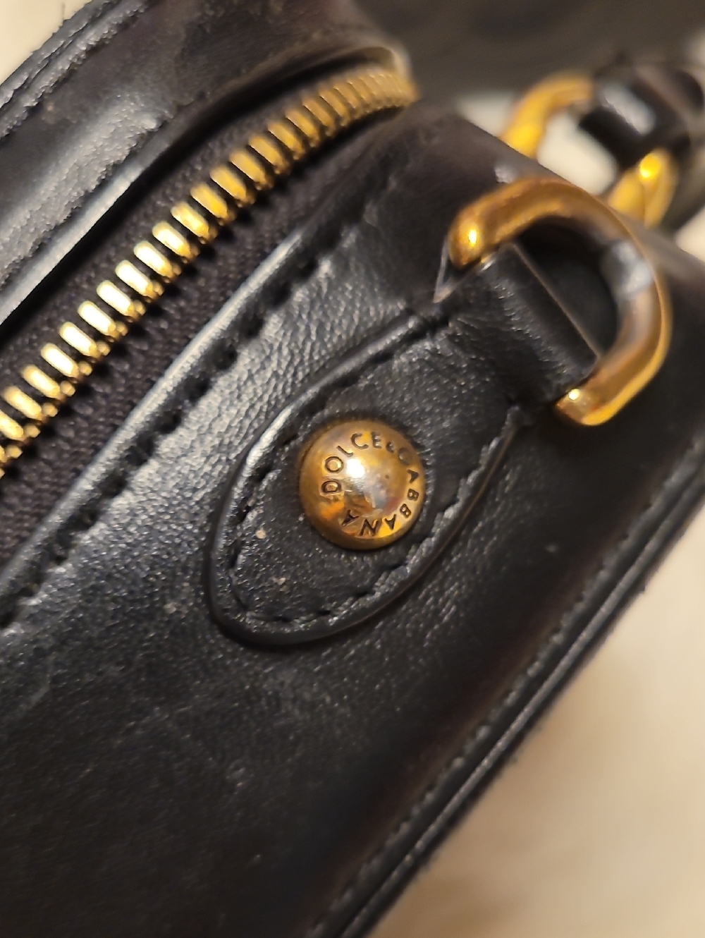 Dolce & Gabbana Black Quilted Leather Crossbody with Gold DG Logo - Picture 11 of 11